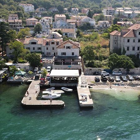 Apartments Barba Kotor Exterior photo